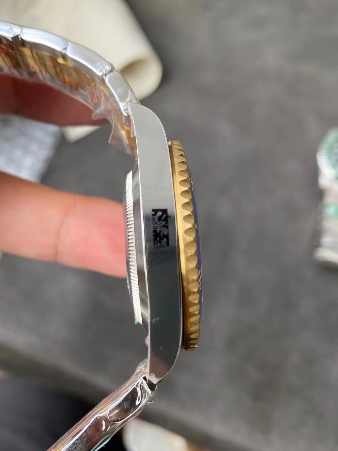 VSF Rolex Submariner 41mm 126610LN & Starbucks 126610LV Review: Inside the VS3235 Super Clone — Replica Rolex Submariner Two Tone Blue 5 Macro Inspection