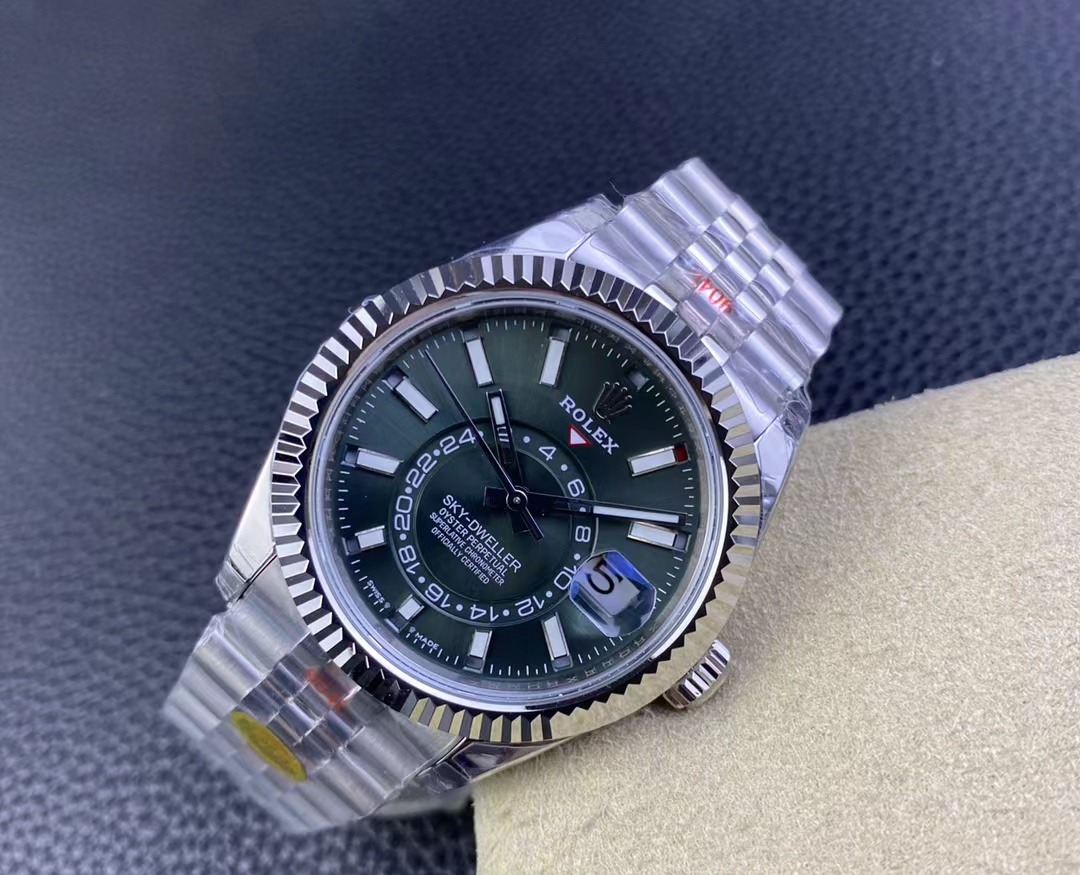 Rolex Sky-Dweller 326934 & 336934 Super Clone Guide: ZF Factory Ring Command Bezel & Annual Calendar — Replica Rolex Sky Dweller Green 3 Movement & Case Macro