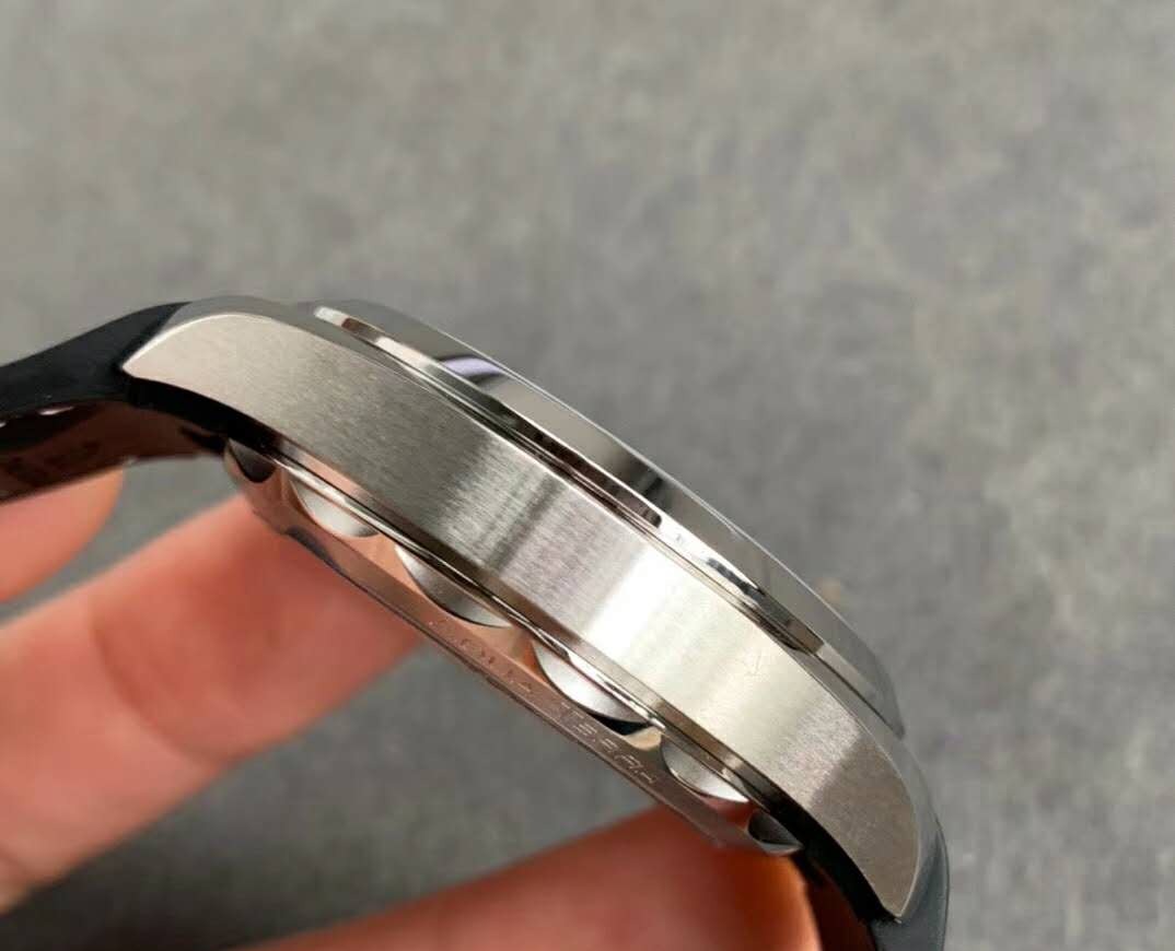 Omega Seamaster Aqua Terra 150M & Worldtimer Super Clone Guide: VSF Super Clone Calibre 8900 Teardown — Vs Factory Published New Seamaster Aqua Terra 150M With Green Dial 4 Movement & Case Macro