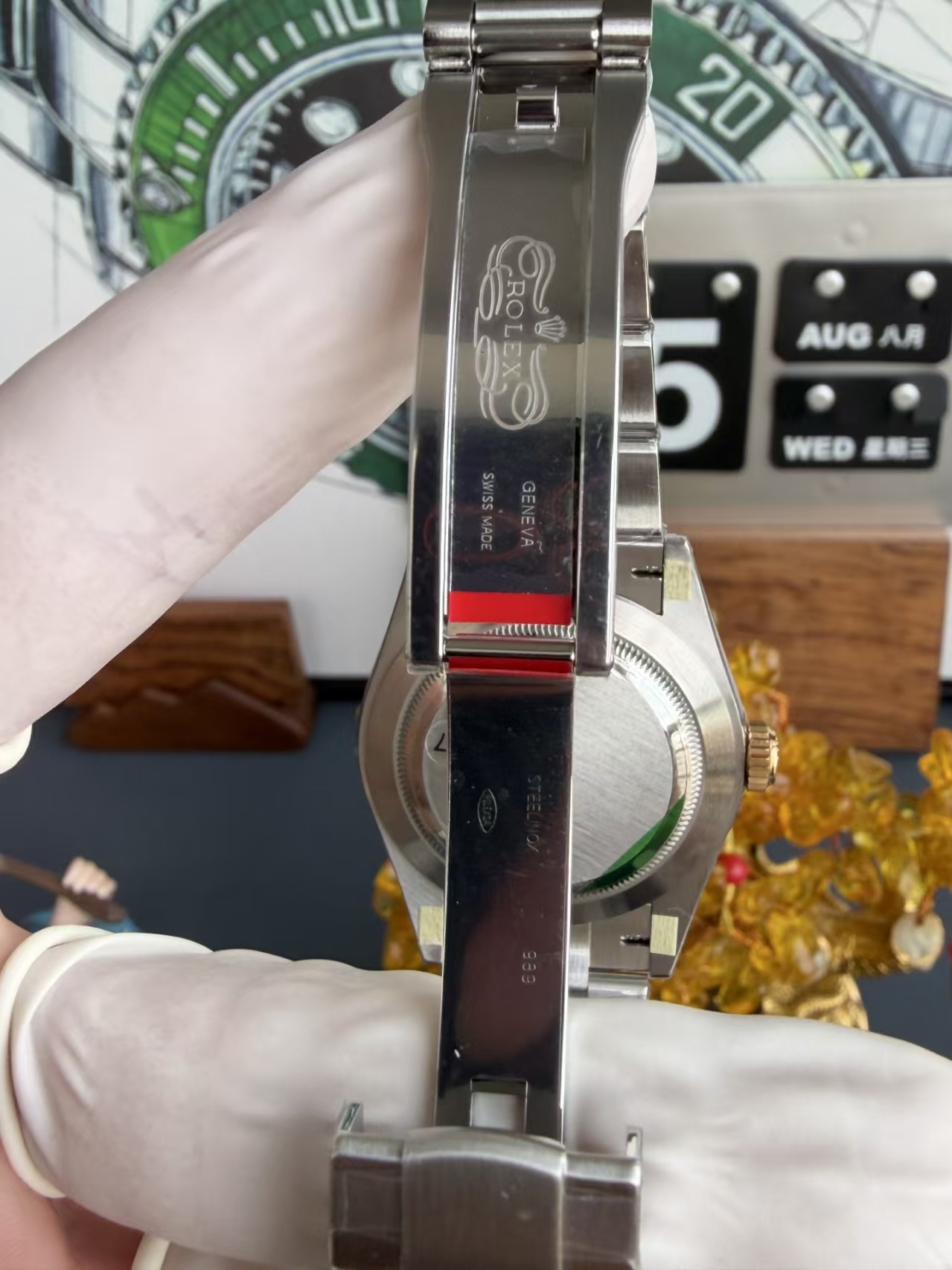 Rolex Oyster Perpetual 41 (124300) & 36 (126000) Super Clone Shootout: Clean Factory vs VSF Tiffany Blue & Green — Rolex Oyster Perpetual 100 Years Anniversary Clasp Macro Inspection
